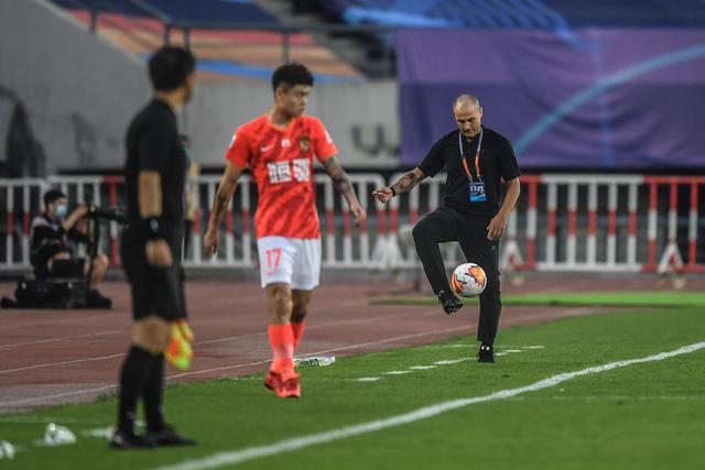 布朗33分绿军大胜活塞8连胜 雷霆送猛龙9连败