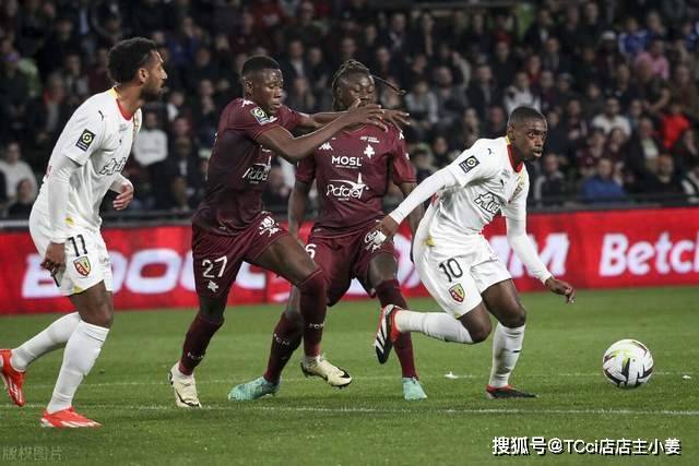 沃特斯17分拉科赛维奇空砍50+18 广东险胜吉林